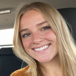 Meet your Posher, Savannah